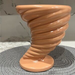Vintage art deco Peach Swirl Ceramic Vase - Decorative Home Art